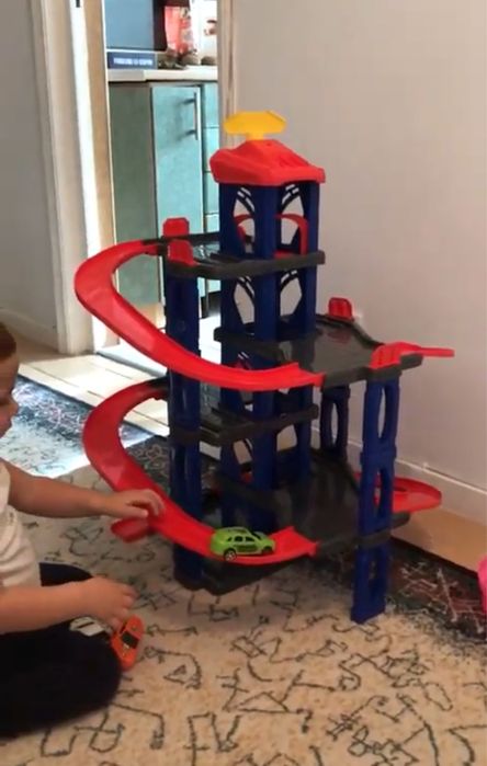 Circuit masinute 4 etaje