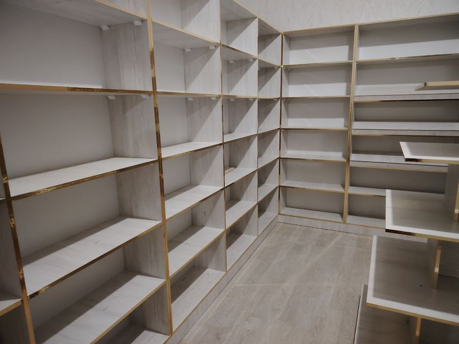 мебель на заказ. Do'kon magazn uchun polka, stelaj, vitrina, shkaf,