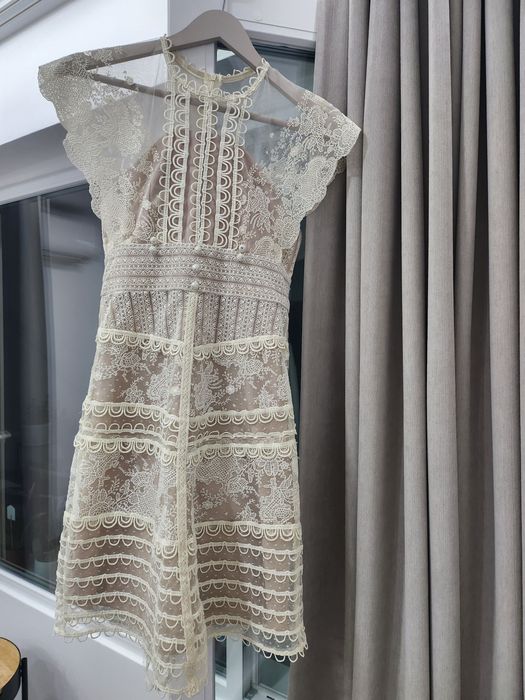 Официална рокля ХС /С