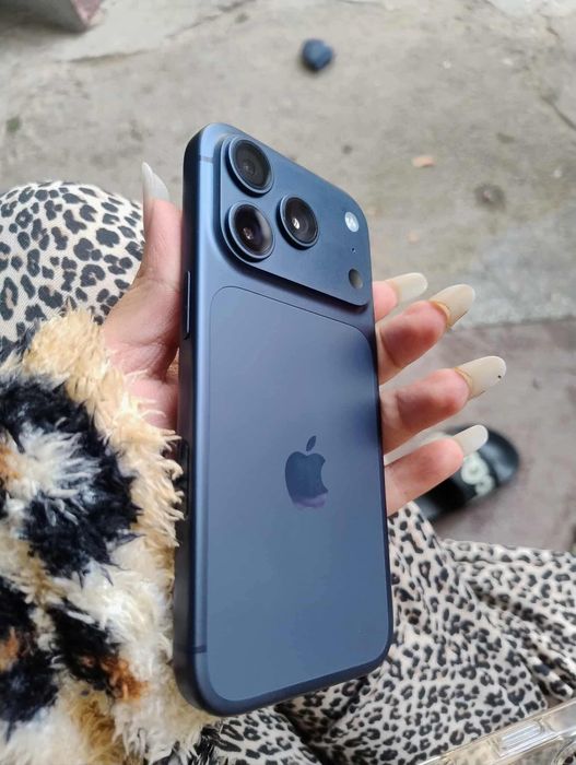 iPh 17 PROblue 256GB