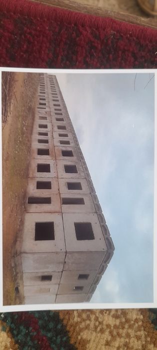 Нижилой сотилади Бекобод туманида 48 хонадан иборат 2 этажлик бино