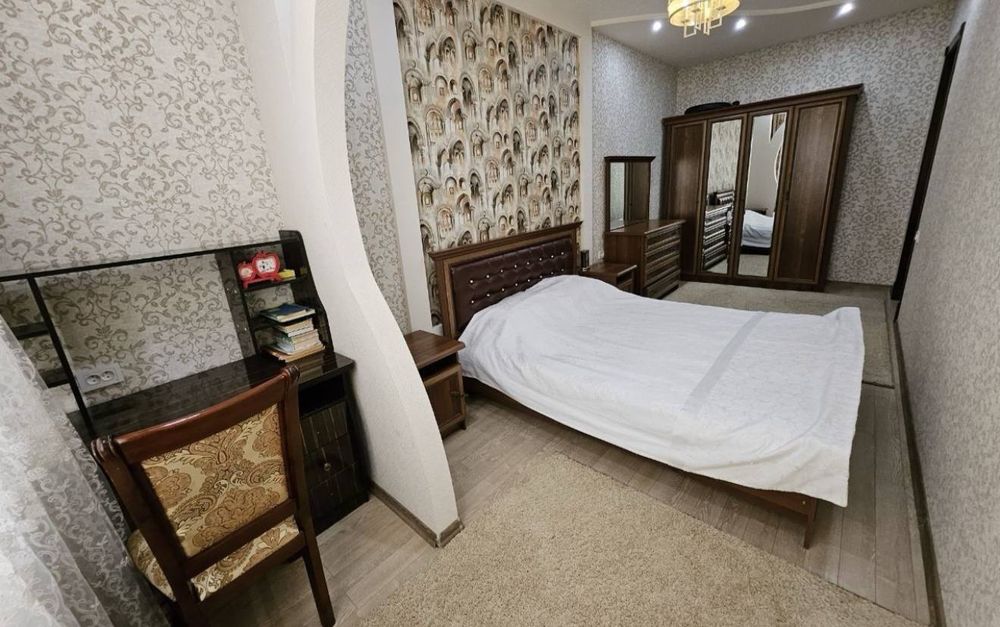 Sergeli tumanida kv Arentr Moshena bozori