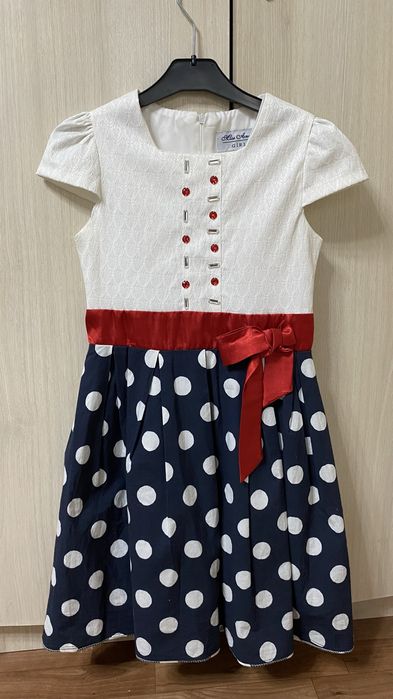 Платье  на  деаочку