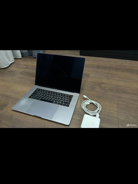 Macbook 16 pro 2019 32 i9 512