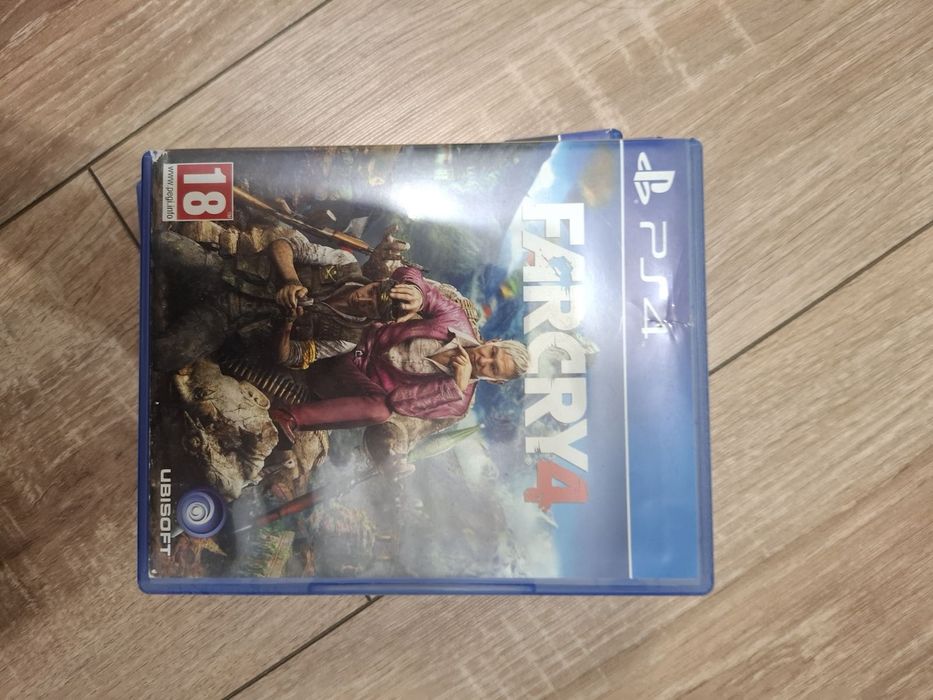 Playstation 4 slim+6 игри и охладител