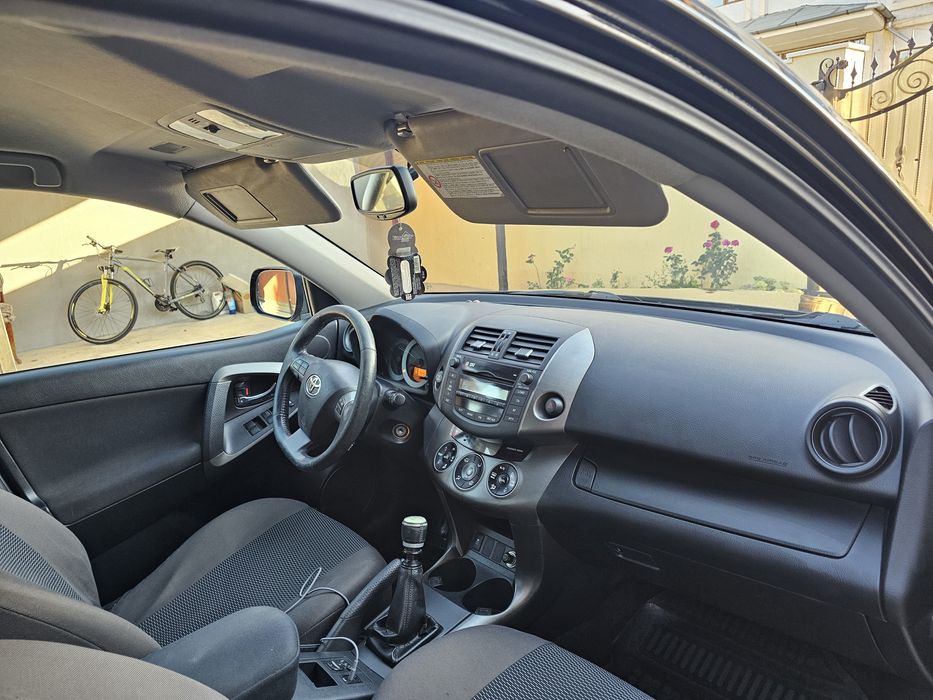 Vand Toyota RAV4 4x4 diesel