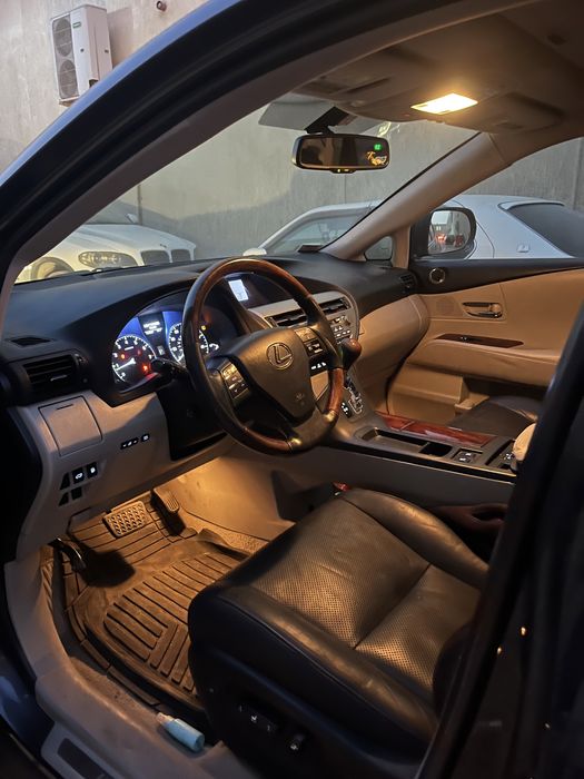 Детали салона Лексус РХ 350 Lexus RX 350
