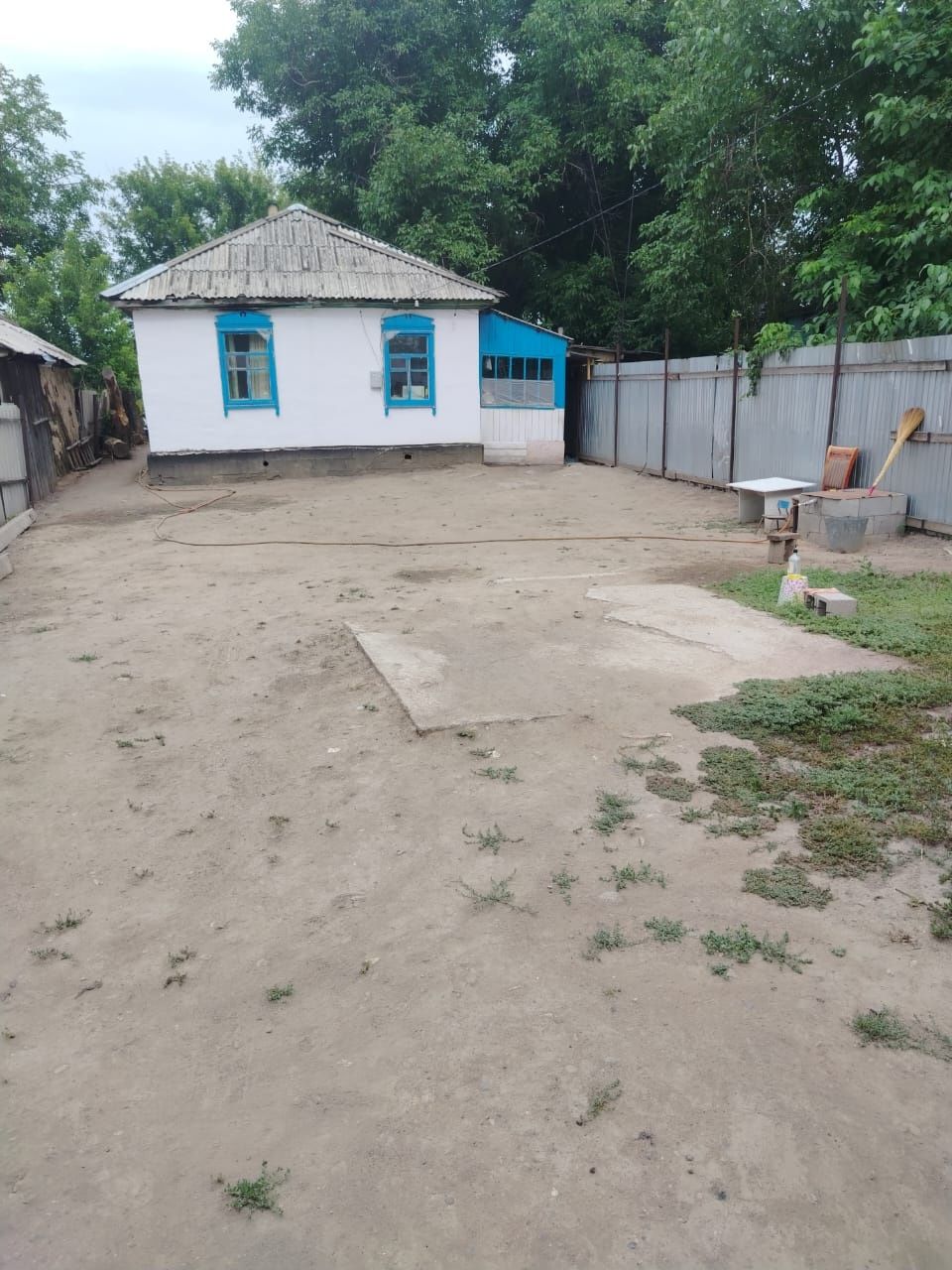 Продам пол дома по улице переулок центральный дом 19
