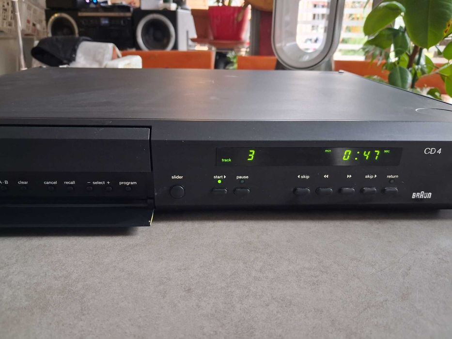 Braun CD4 player