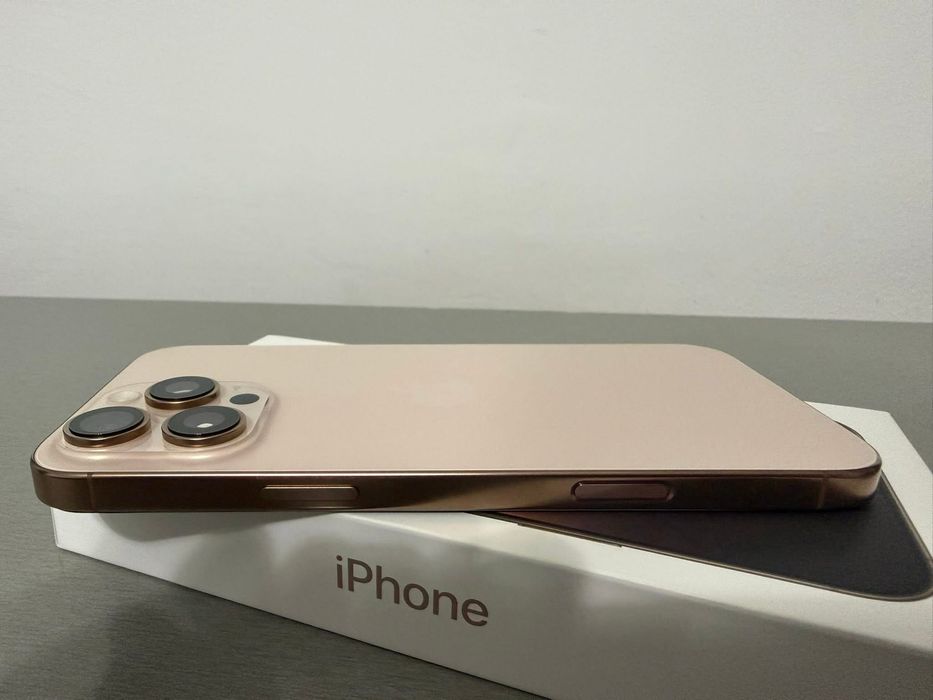 iPhone 16 PRO MAX de 256 GB  , cu 100% Bateria