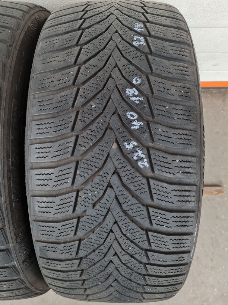 Зимни гуми 2 броя NEXEN WinguardSport2 225 40 R18 дот 3218