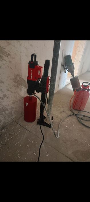 Almazniy karonkada teshish  kesish perfirator xizmatlari bor