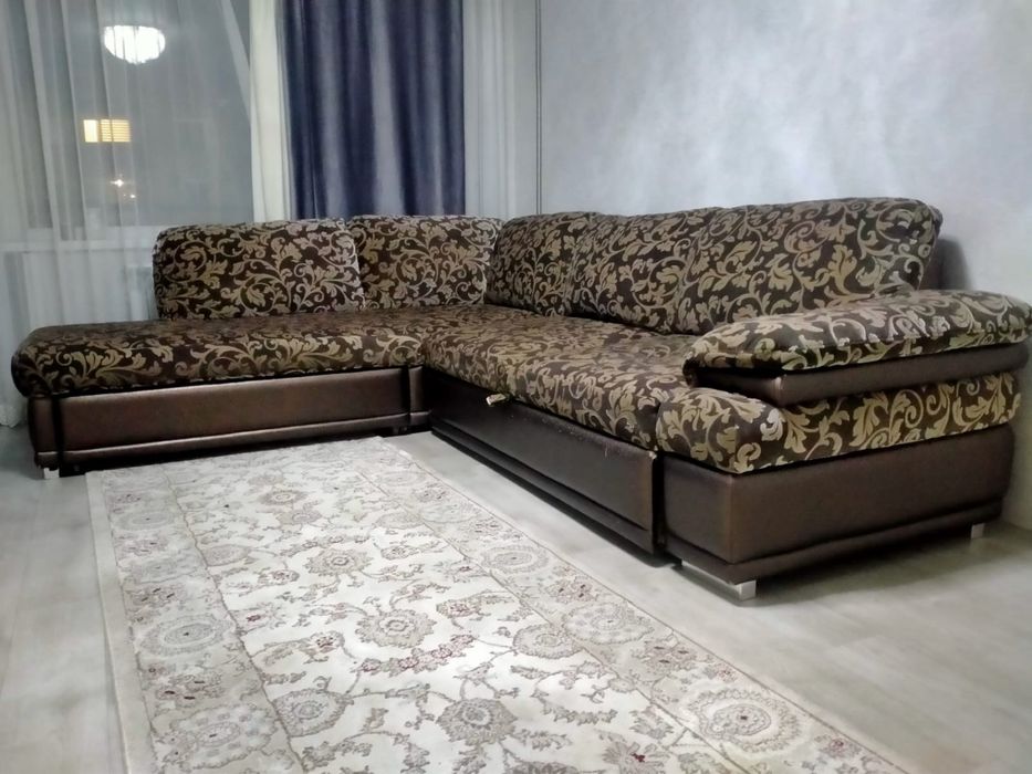 Диван продам срочно торг