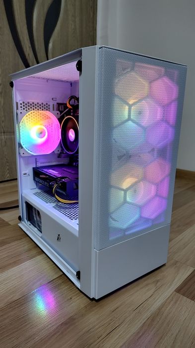 Pc gaming nou Rtx 4060/Ryzen 7 2700X/16gb ram Gta V Fortnite Cs 2