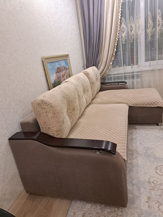 Диван угловой для гостинной