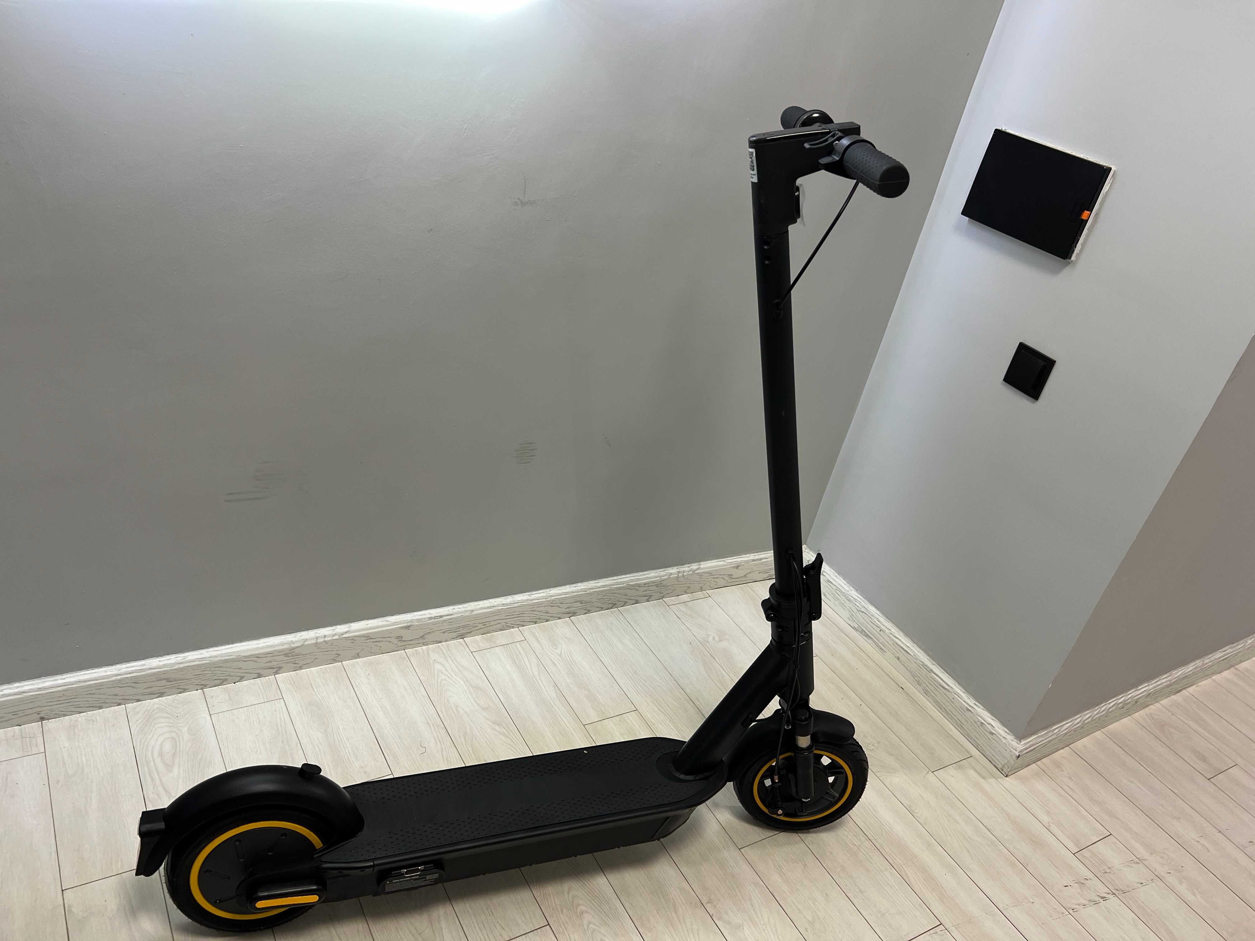 Электросамокат E-scooter Elekt samokat НОВЫЙ