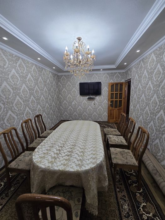 Зудлик билан сотилади 3 хона 77 серия дом 5 этаж Темуршох ресторан орк