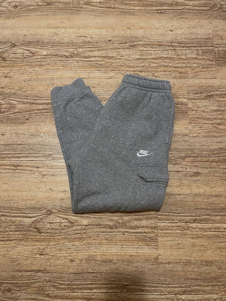 Pantaloni Nike Cargo