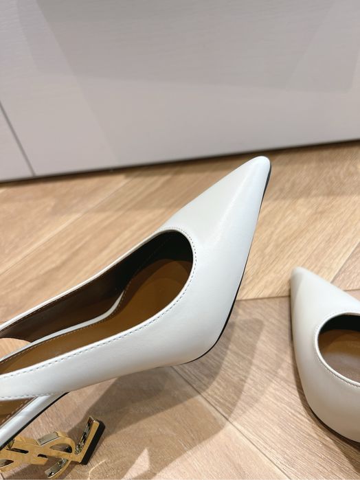 Pantofi Saint Laurent