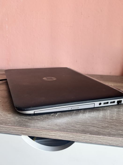 Hp probook 450 G3• i5 genearatia 6 fara ram si hard