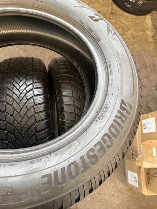 4x Anvelope iarna 225/65 R17 - Bridgestone Blizzak LM005