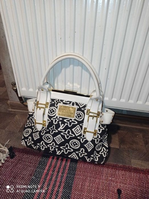 Geanta Louis Vuitton