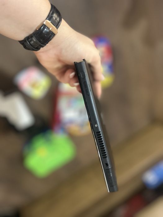 Nintendo switch 1 комплект