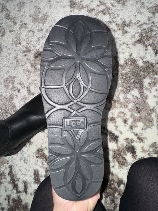 UGG original din piele marimea 35