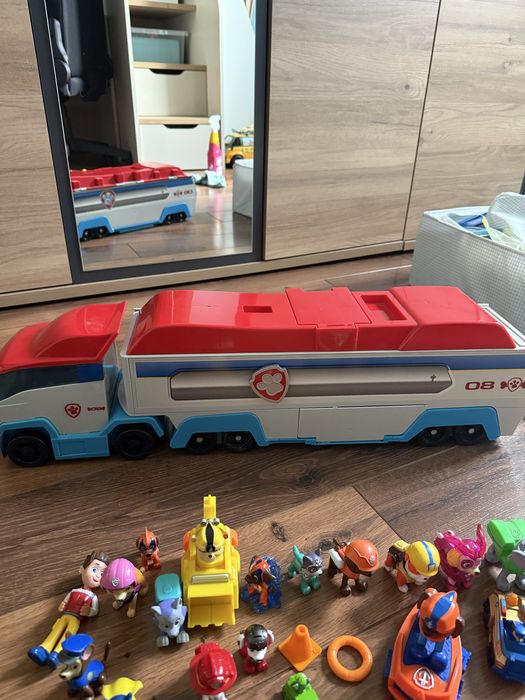 Paw patrol камион