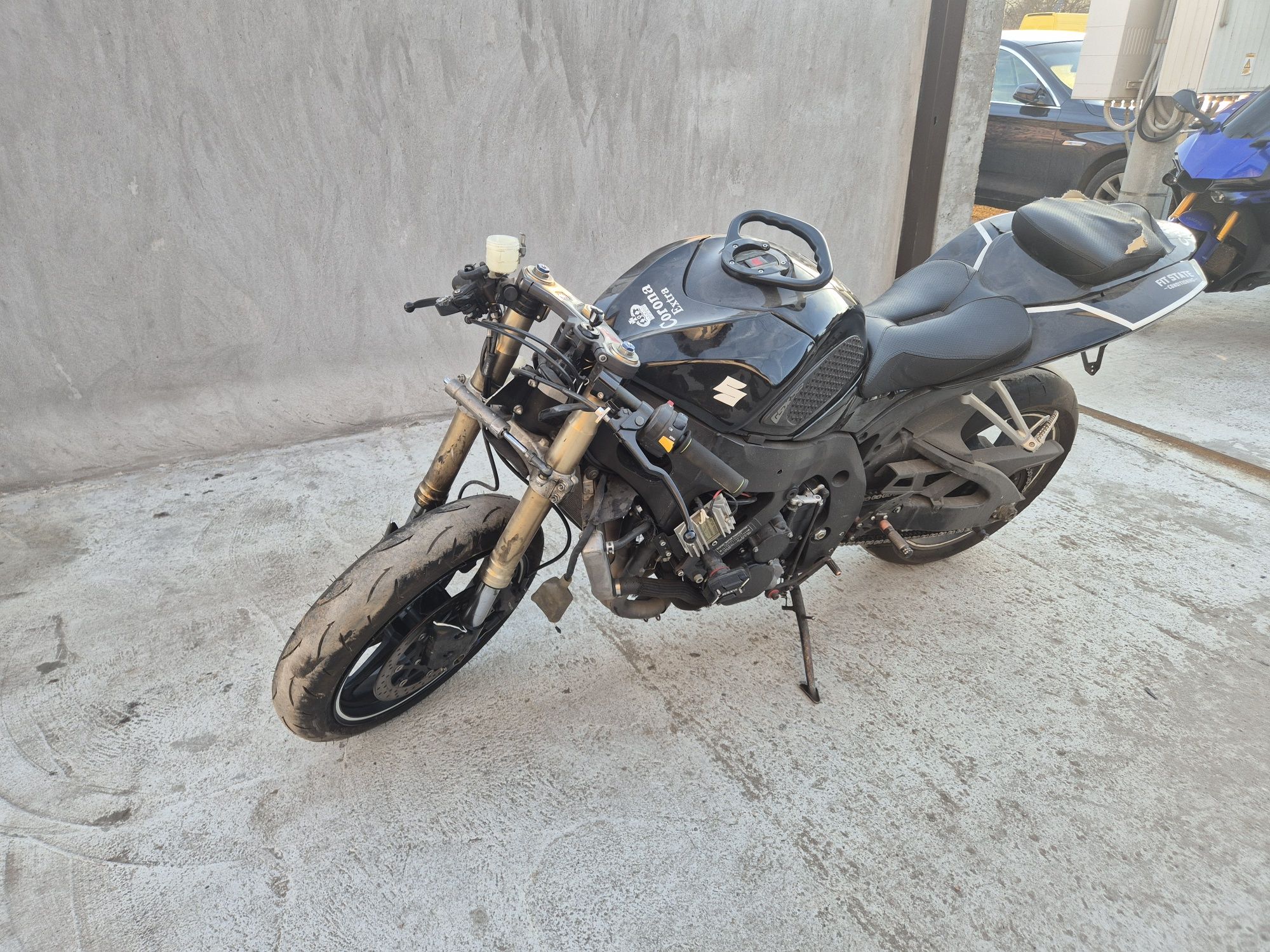 Suzuki gsxr k7 750 на части