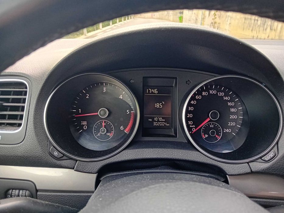 Volkswagen Golf 6 1.6tdi