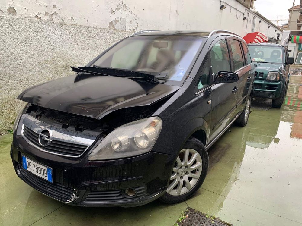 Opel Zafira / Опел Зафира 1.6 ECO M - НА ЧАСТИ!