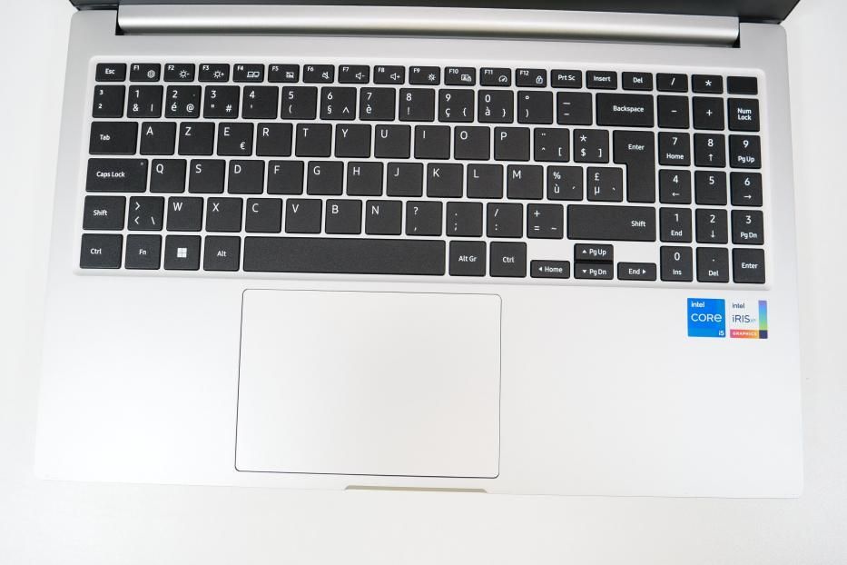 Laptop Samsung Galaxy Book 2 (NP750XED-KC1BE) - BSGmag