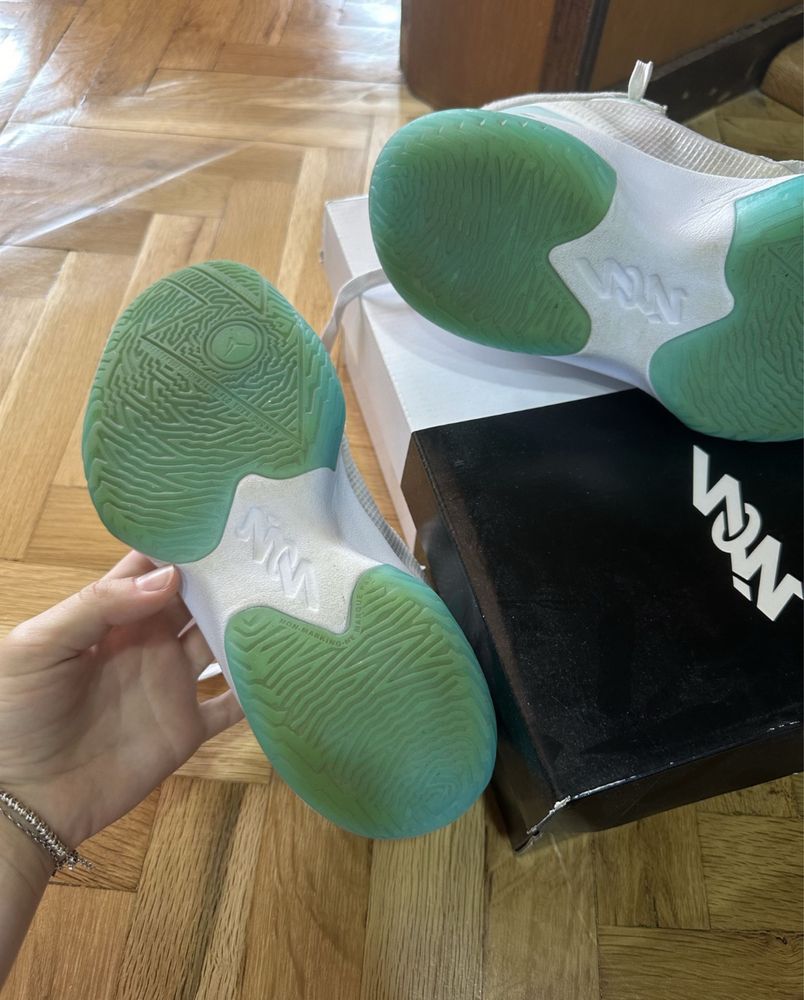 Баскетболни обувки, Nike Jordan Zion 1, 38