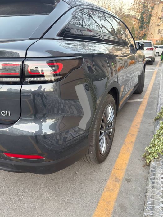 LEAPMOTOR C11 2024 - как новый 12 тыс.км, не битый, техпаспорт 2025