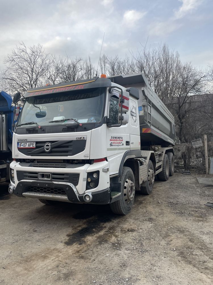 Volvo 8x4 autobasculanta