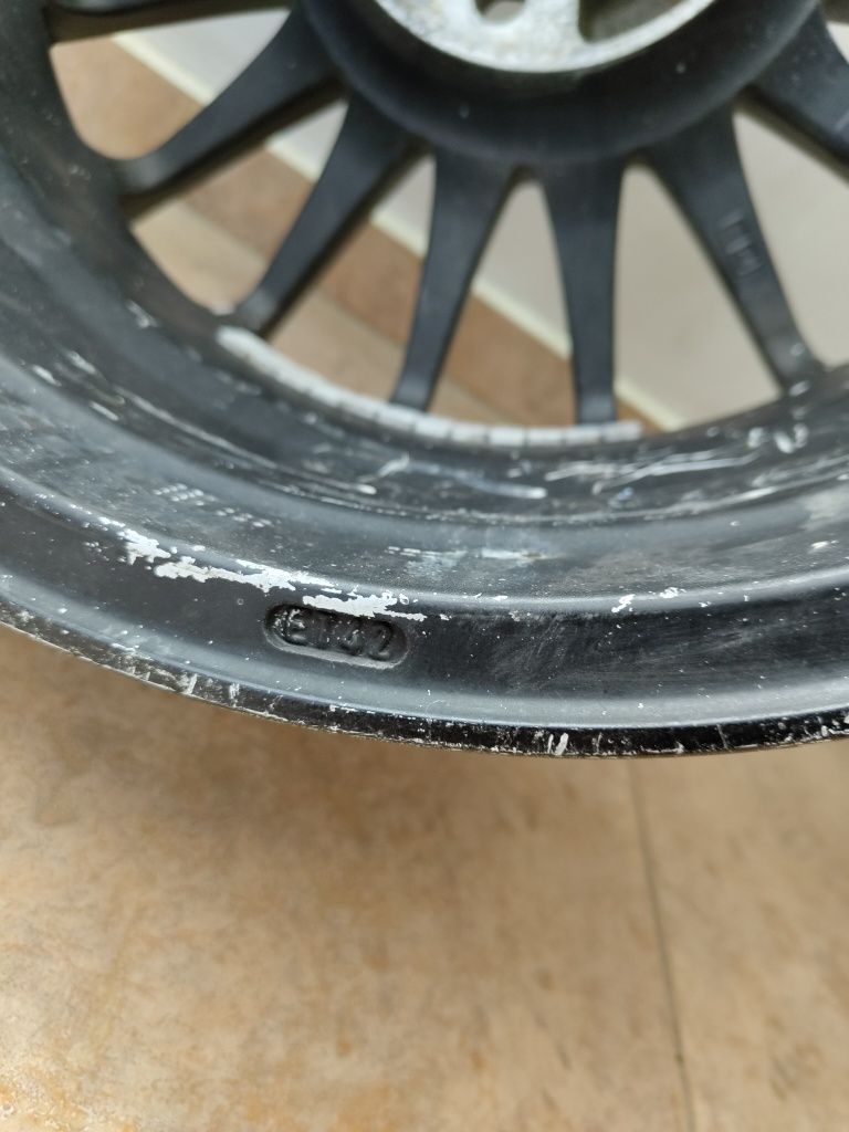 Oz Racing Superturismo GT 16 цола 7j ET42 4x100
