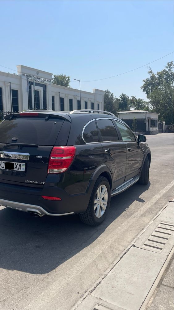 Captiva sotiladi rangi qora 3/4 qilingan