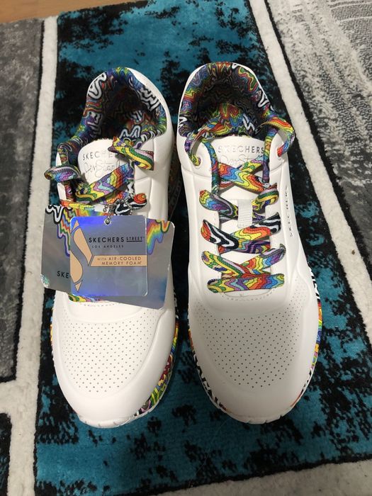 Skechers, noi, nepurtati