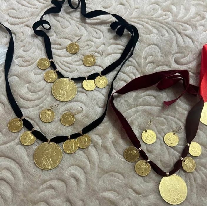 Salbe din Monede Frank iosif placate cu 24k ,4 ducații  Trimit oriund