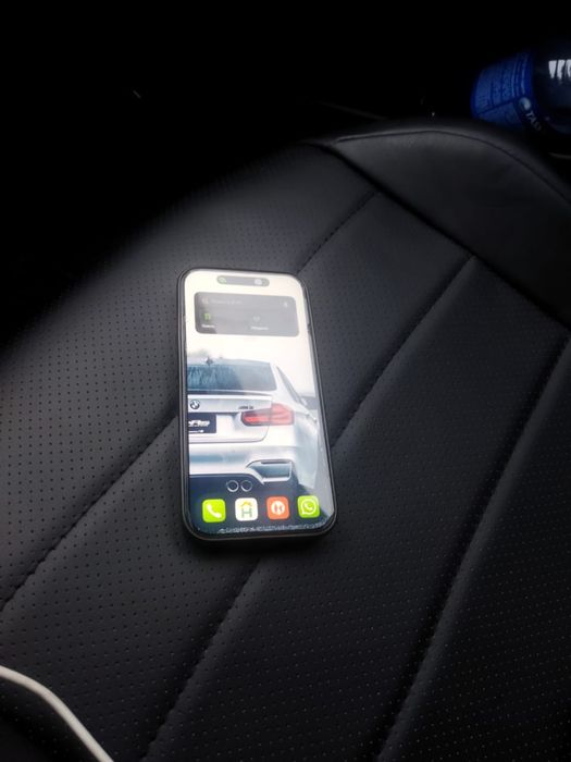 Продам Айфон 15 128 ГБ