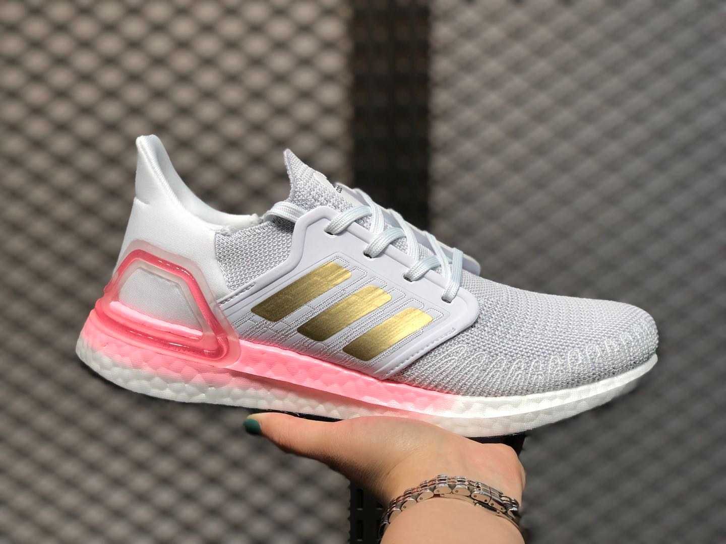 * ADIDAS ULTRABOOST 20 * EU 38 - 39 1/3