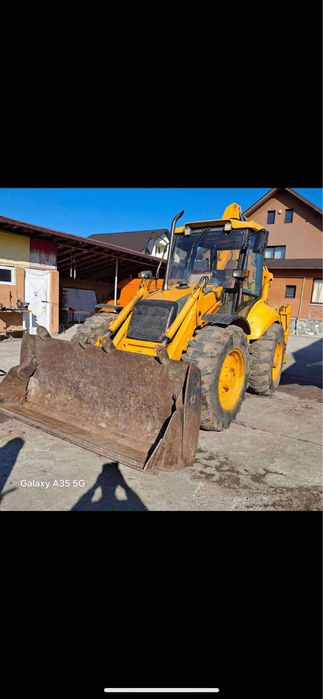 Vand sau schimb New Holand LB115