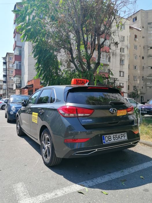 Instructor categoria B Târgoviște