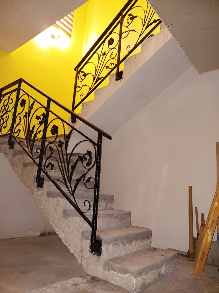 Продава се Четиристаен апартамент в Кърджали, Възрожденци - 94 кв.м за 1118 €/кв.м - Снимка #8