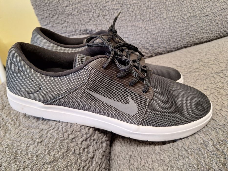 Nike 46 номер нови