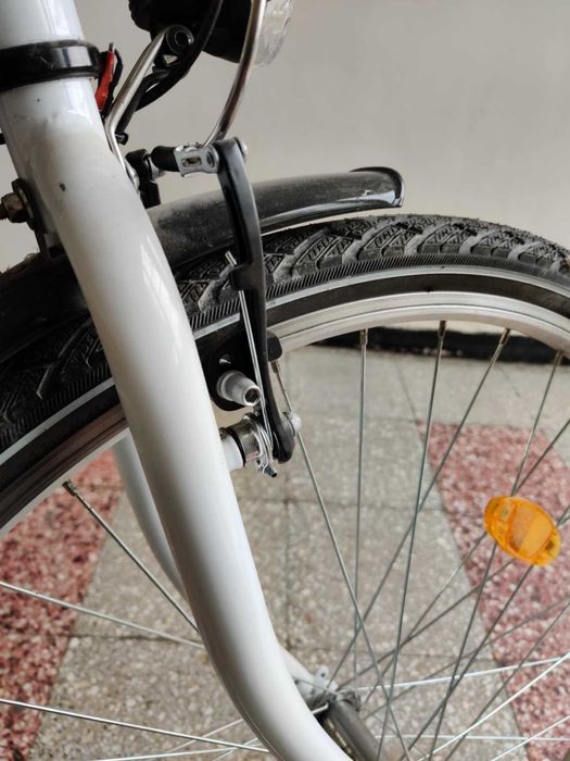 Crown Trekking 28” – алуминиев велосипед с 21 скорости и багажник