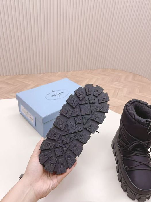 Apreschiuri Prada - 37 si 39