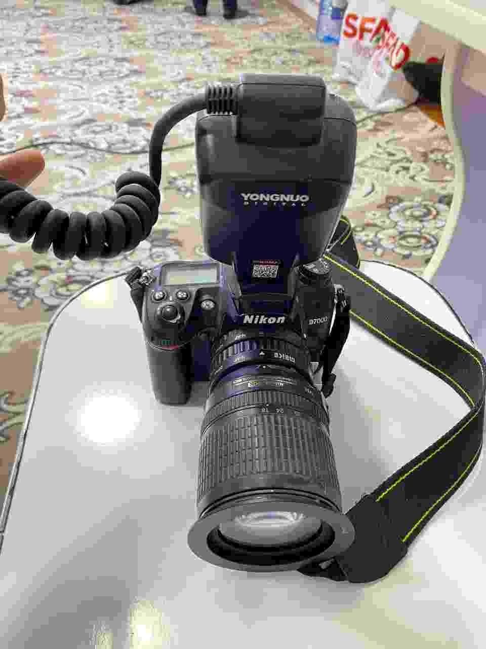 Продам камеру Nikon D7000