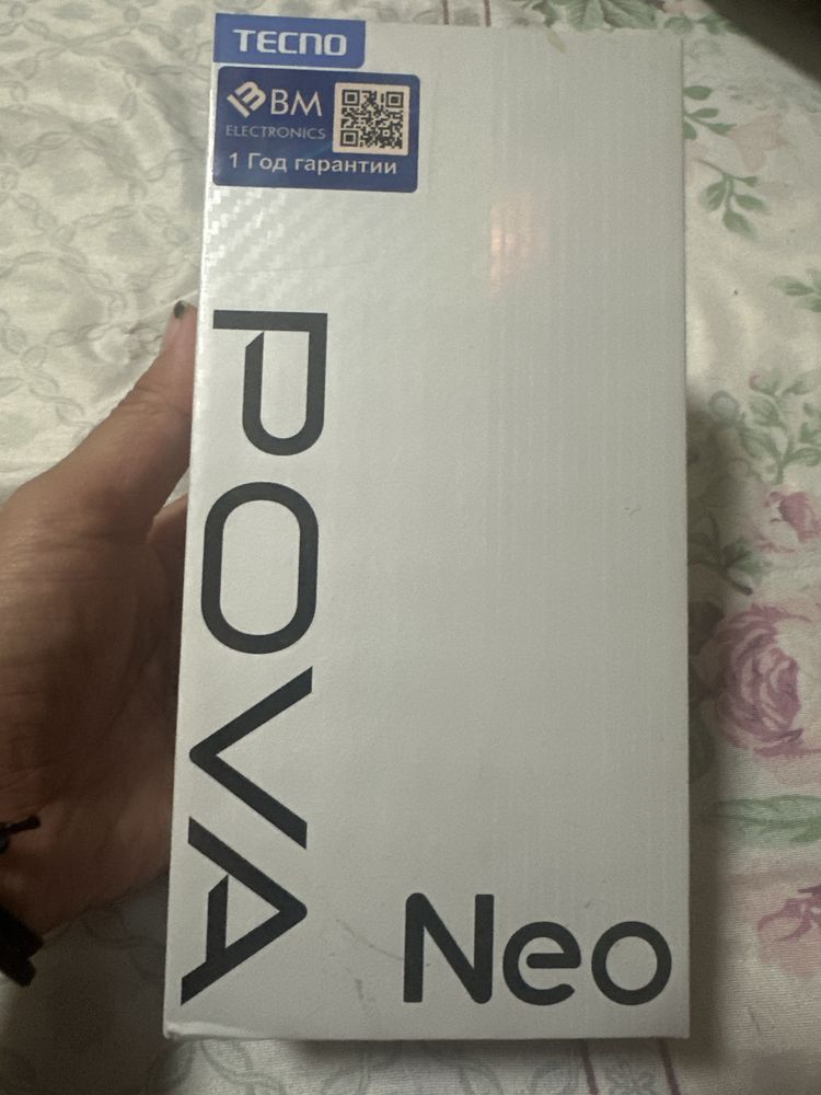 Tecno pova neo telefon